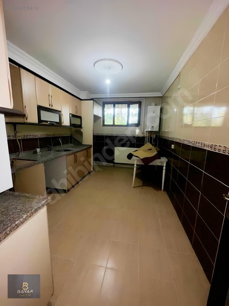 Kiralık Daire 3+1 Bodrum Katı Karşıyaka Mahallesi Site İçerisin — fotoğraf 5
