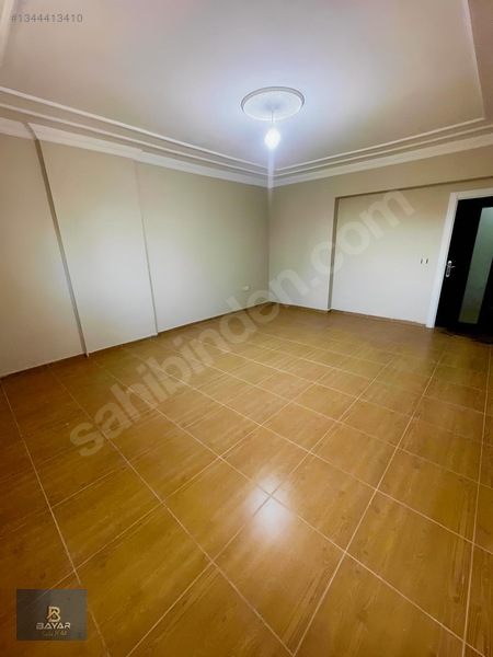 Kiralık Daire 3+1 Bodrum Katı Karşıyaka Mahallesi Site İçerisin — fotoğraf 7