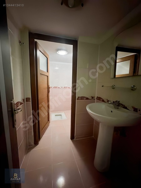Kiralık Daire 3+1 Bodrum Katı Karşıyaka Mahallesi Site İçerisin — fotoğraf 16
