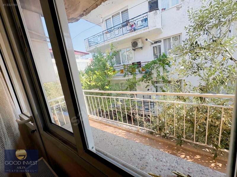 Bornova İnönü'de Satılık 3 Katlı Bina, 3 Daireli, Körfez Manzara — fotoğraf 32