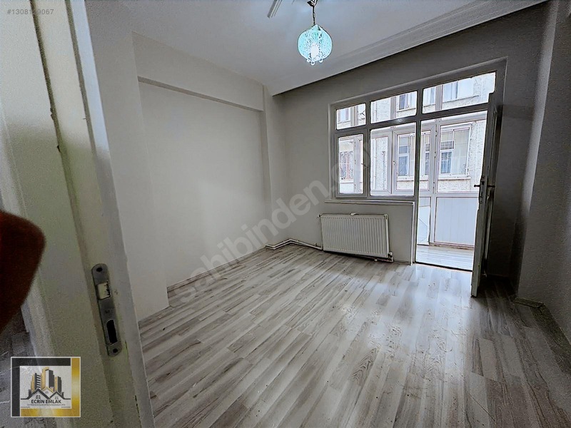 Ecrin Emlak'tan Nailbeyde Fırsat 3+1 Ara Kat Daire — fotoğraf 2