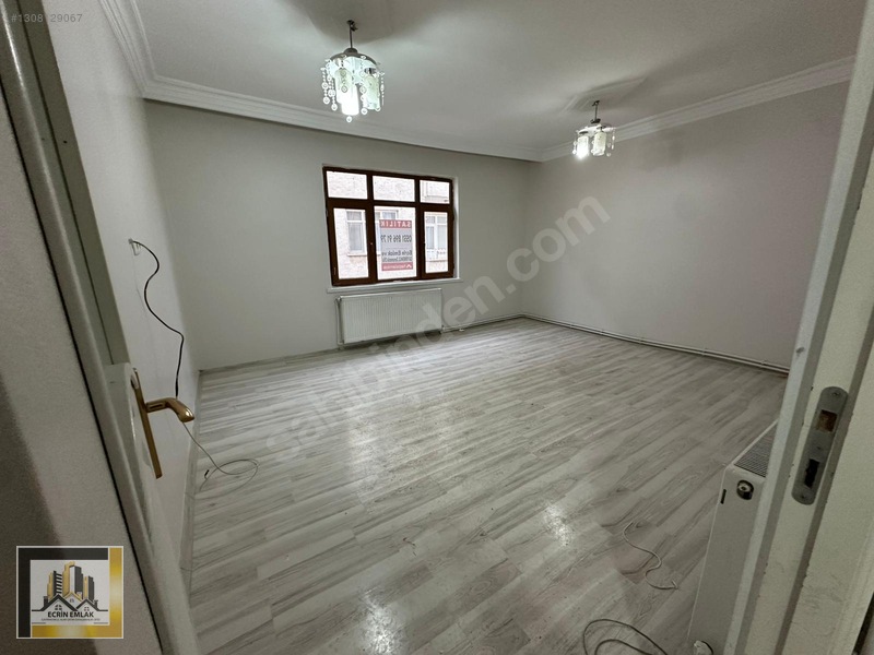 Ecrin Emlak'tan Nailbeyde Fırsat 3+1 Ara Kat Daire — fotoğraf 12