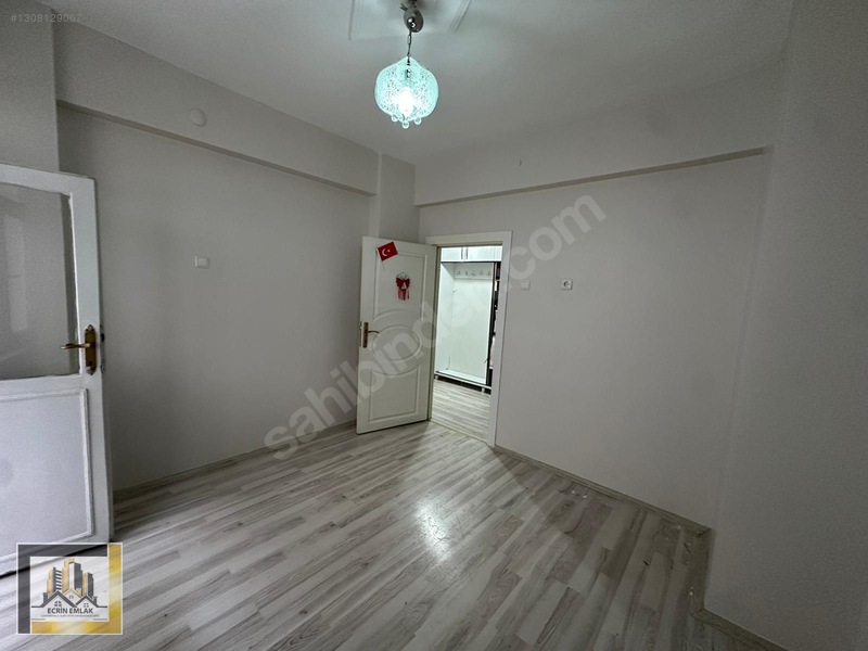 Ecrin Emlak'tan Nailbeyde Fırsat 3+1 Ara Kat Daire — fotoğraf 15