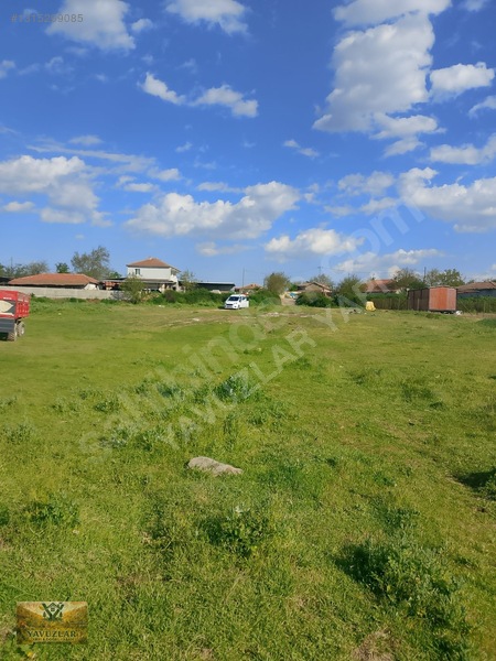Kayalı'da 3 Bölünebilir İmarlı Arsa Çok Uygun Fiyata 3720 M²acil — fotoğraf 3