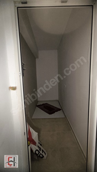 Bahçelievler Mahallesi Merkezi Konumda Kiralık Dükkan — fotoğraf 5