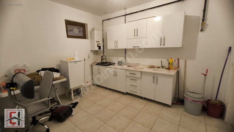 Bahçelievler Mahallesi Merkezi Konumda Kiralık Dükkan — fotoğraf 6