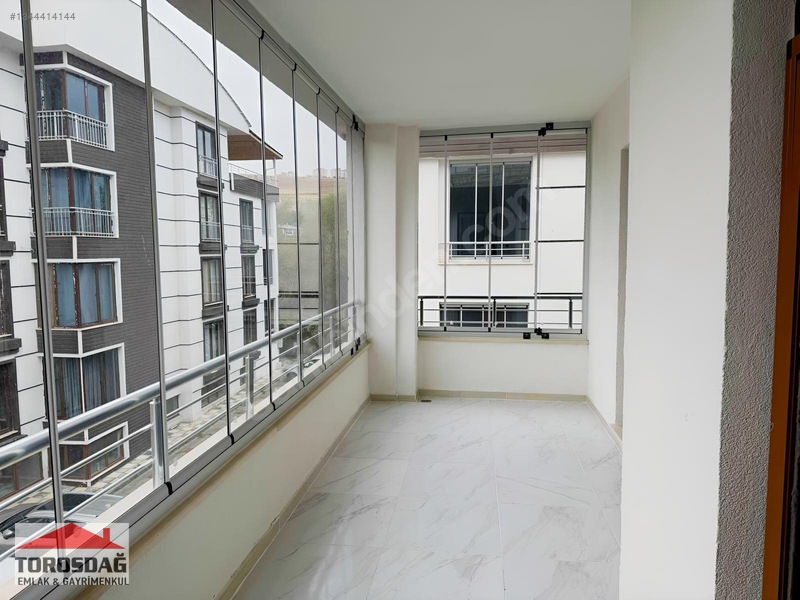 Van Edremit Bahçelievler Sitesi 4+1 Göl Manzaralı Site İçi Daire — fotoğraf 7