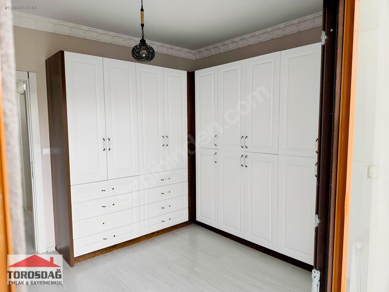 Van Edremit Bahçelievler Sitesi 4+1 Göl Manzaralı Site İçi Daire — fotoğraf 9