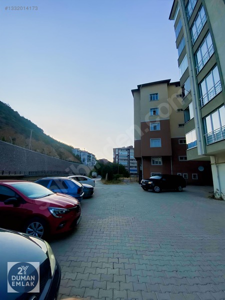 2y Duman Emlak'tan Merkezi Konum'da 5+2 Kiralık Dubleks — fotoğraf 6