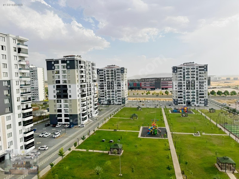 Yeni Stdum Yanı Kiralık 2+1 Daire — fotoğraf 2