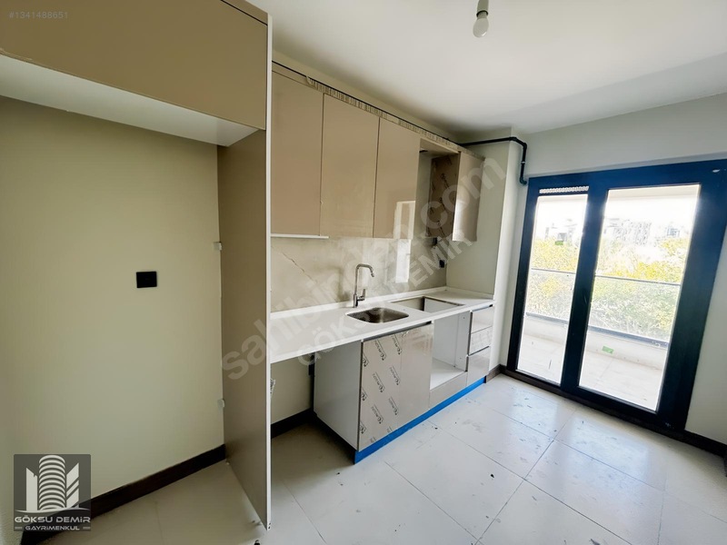 Ataşehir Toki 2.etap 3+1 120m² 2.kat Satılık Boş Daire — fotoğraf 7