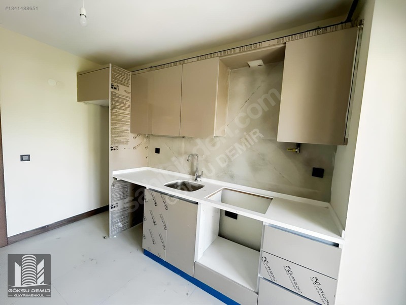 Ataşehir Toki 2.etap 3+1 120m² 2.kat Satılık Boş Daire — fotoğraf 8