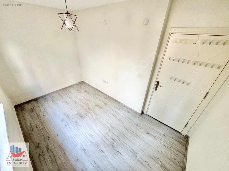 07 Aras Emlak 3+1 135m2 Ayrı Mutfak Cadde Yakını Süper Konum! — fotoğraf 14