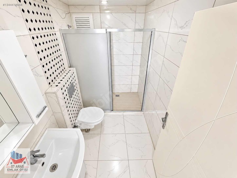 07 Aras Emlak 3+1 135m2 Ayrı Mutfak Cadde Yakını Süper Konum! — fotoğraf 16