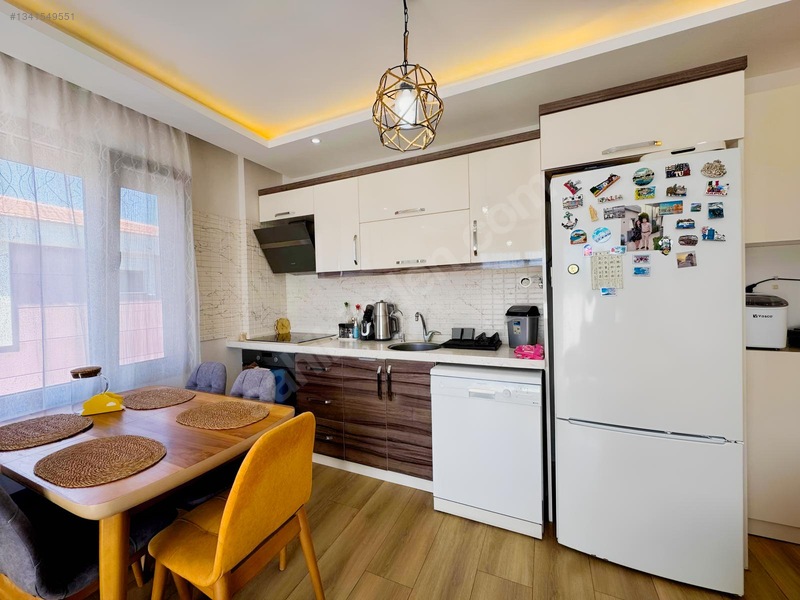 Yiğit Gayrimenkulden Çeşme Merkezde Full Eşyalı Kiralık Daire — fotoğraf 18