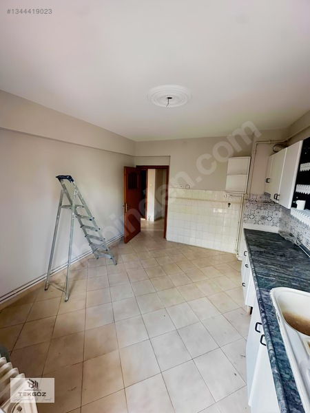 Tekgöz'den Akarbaşında Kiralık 3+1 Daire — fotoğraf 7