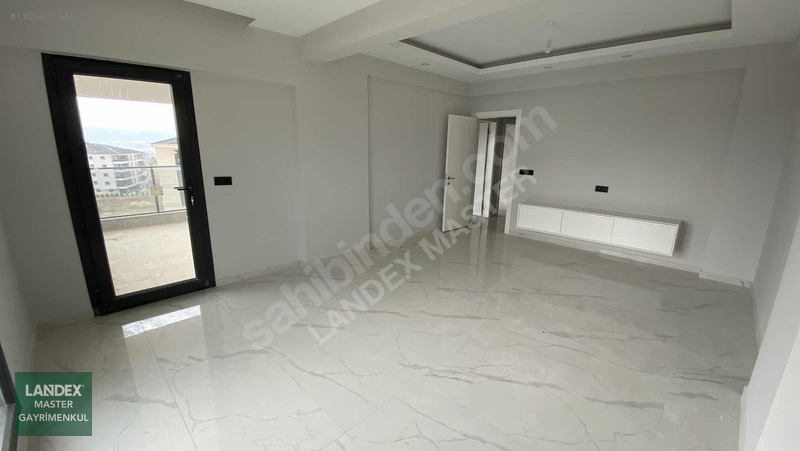 Yenişafakta Ferhatlar Kolejine Yakın Sıfır 3+1 Daire — fotoğraf 11