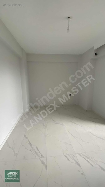 Yenişafakta Ferhatlar Kolejine Yakın Sıfır 3+1 Daire — fotoğraf 25