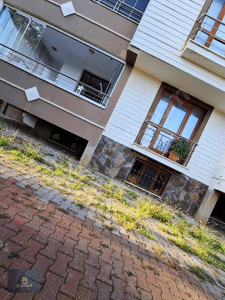 Karşıyaka Satılık Geniş Ferah Bodrum Katı Daire — fotoğraf 7