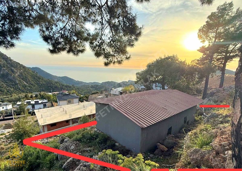 Fethiye Karaağaç Kirme'de Satılık 679m2 İçinde Evi Olan Arsa — fotoğraf 6