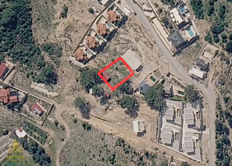 Fethiye Karaağaç Kirme'de Satılık 679m2 İçinde Evi Olan Arsa — fotoğraf 10
