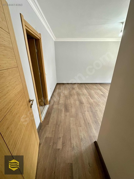 Esat Yamak'tan 3+1 Denize Sıfır Yalı Dairesi — fotoğraf 21