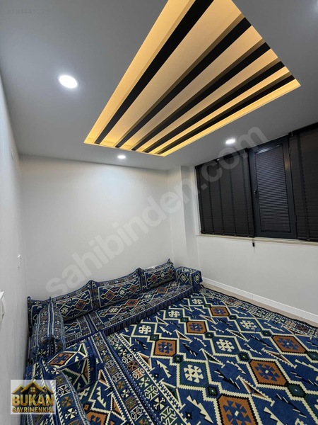 Bukan'dan Piesta Avm'de 2+0 Eşyalı Hazır Büro Eşya Dahil Kiralık — fotoğraf 5