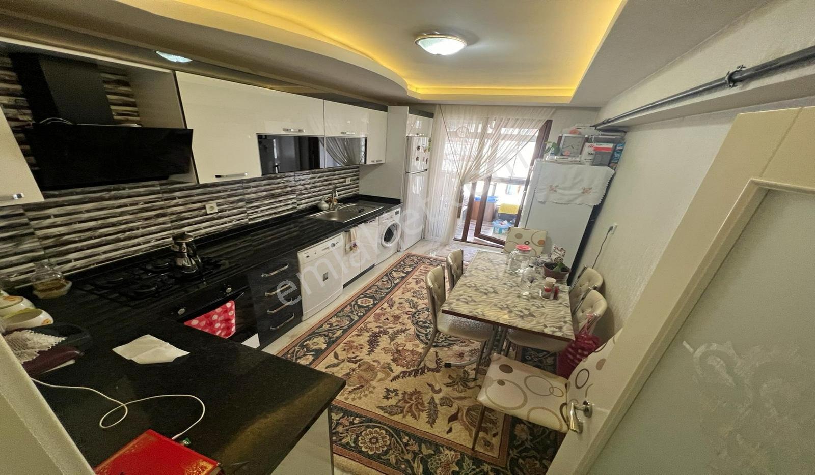 Kuşcağız Tarhanlar Cadde Yakını 3+1 Katta Yeni Lüx Yapılı Kök