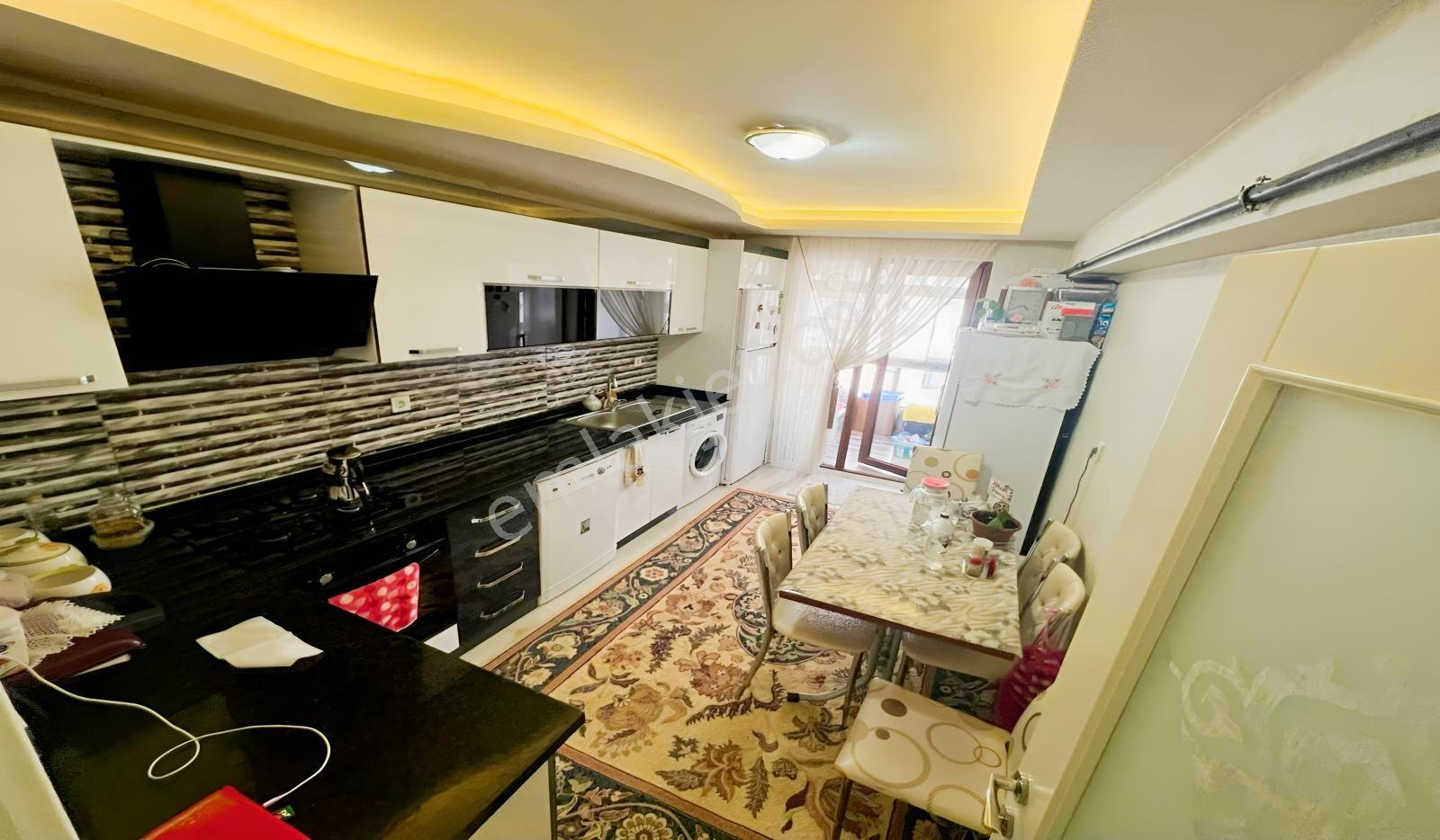 Kuşcağız Tarhanlar Cadde Yakını 3+1 Katta Yeni Lüx Yapılı Kök — fotoğraf 2