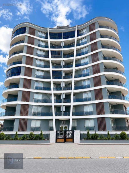 Prestijli Sitede Ultra Lüks 3+1 | Yerden Isıtmalı | Havuzlu — fotoğraf 31