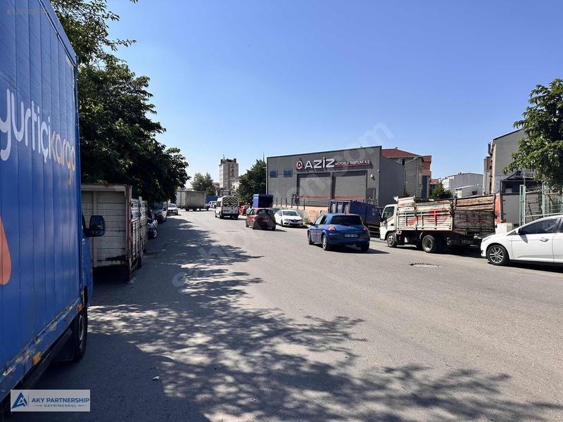 Ataşehir Ferhatpaşada Ana Yola Cepheli 315 M² Kiralık Tic.arsa — fotoğraf 4