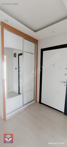 Ünal Gayrimenkul'den 3+1 K.mutfak Orta Daire Kaçmaz Fırsat — fotoğraf 4
