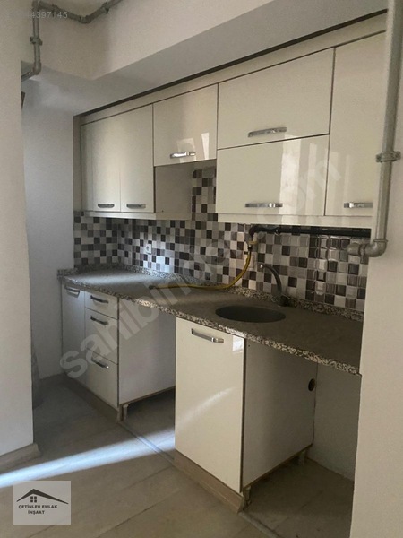 Has Çetinlerden Buca M Kemalde Kiralık 3+1daire — fotoğraf 12