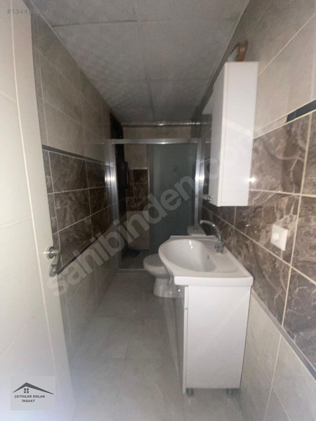 Has Çetinlerden Buca M Kemalde Kiralık 3+1daire — fotoğraf 18