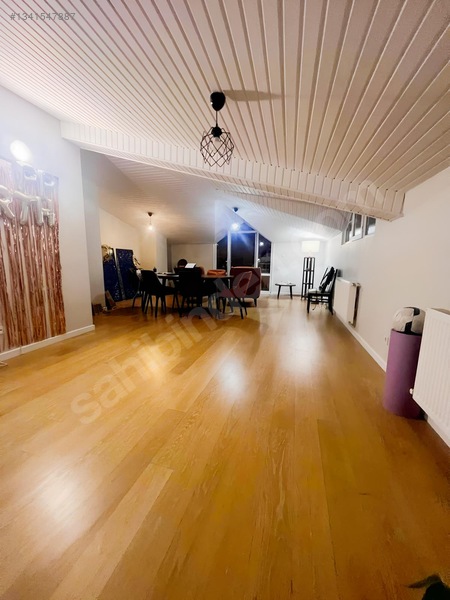 Kireçburnunda Boğaz Manzaralı Kiralık 3+1 Daire — fotoğraf 4