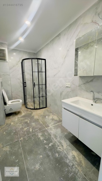 Küçükçamlıca Mah 50m2 Teras Kullanımlı 2+1 Bahçe Katı — fotoğraf 7