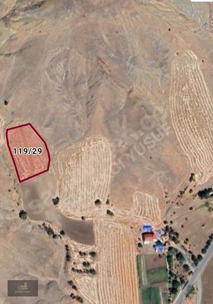 Emlakcı Yusuf Dan Elazığ Yemişlik'te 4150 M² Satılık Tarla — fotoğraf 4