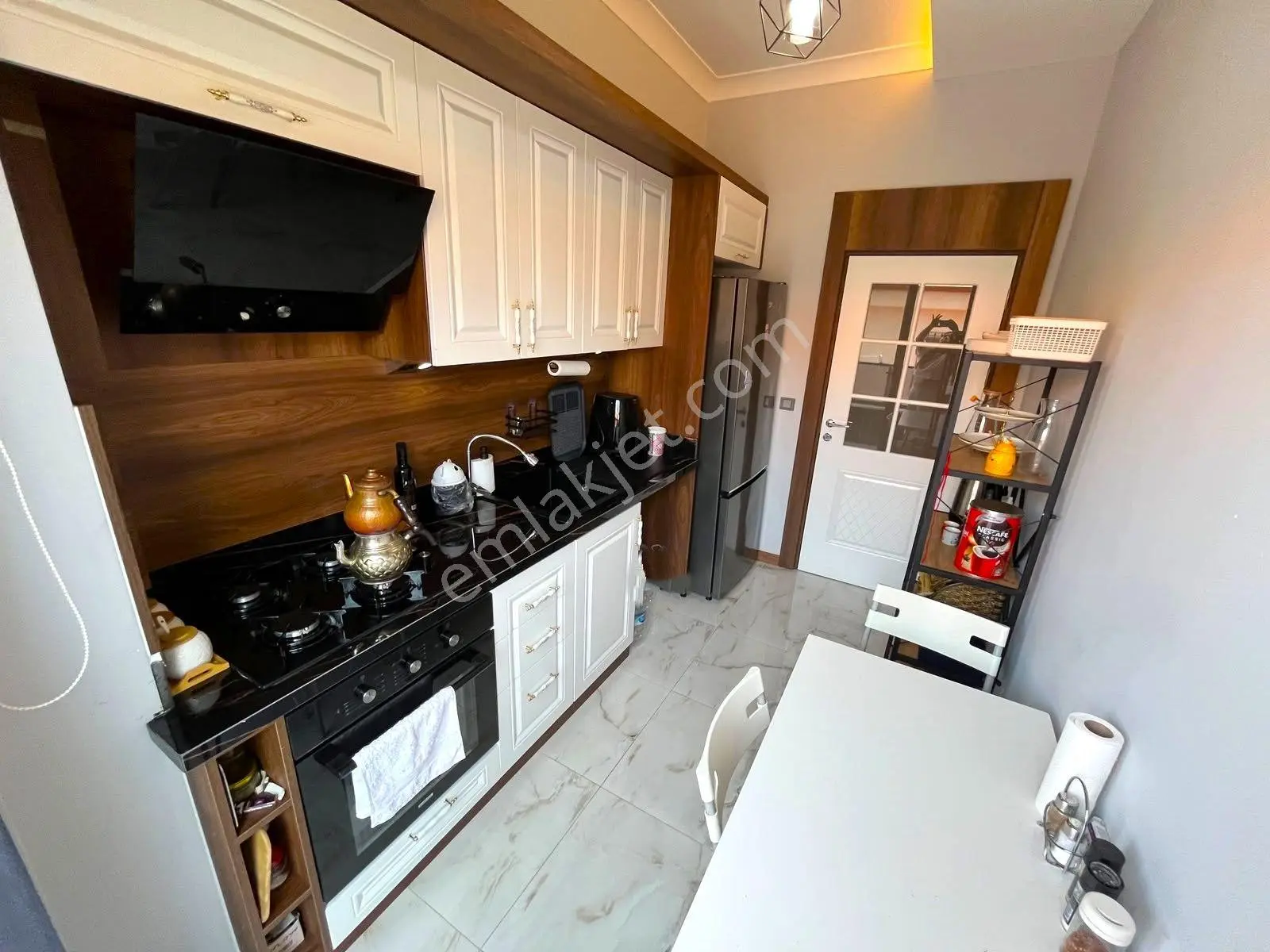 Yetkili Gümüş'den Akçayın En Nezih Konumunda Manzaralı Arakat Lux 2+1 Daire! — fotoğraf 21
