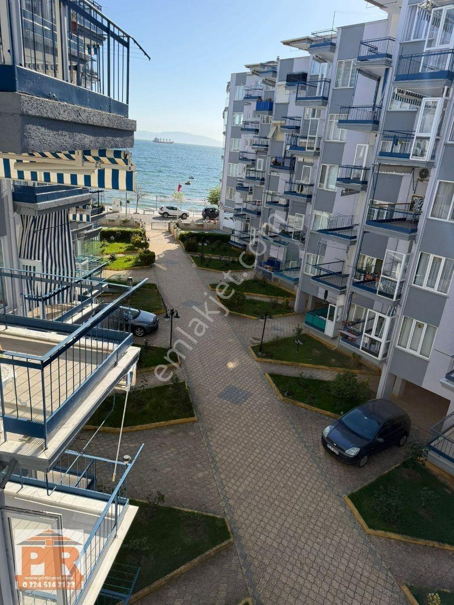 Bursa Gemlik Kumla Mahallesi Sahilde Deniz Manzaralı Full Eşyalı 1+1 Kiralık Dai...