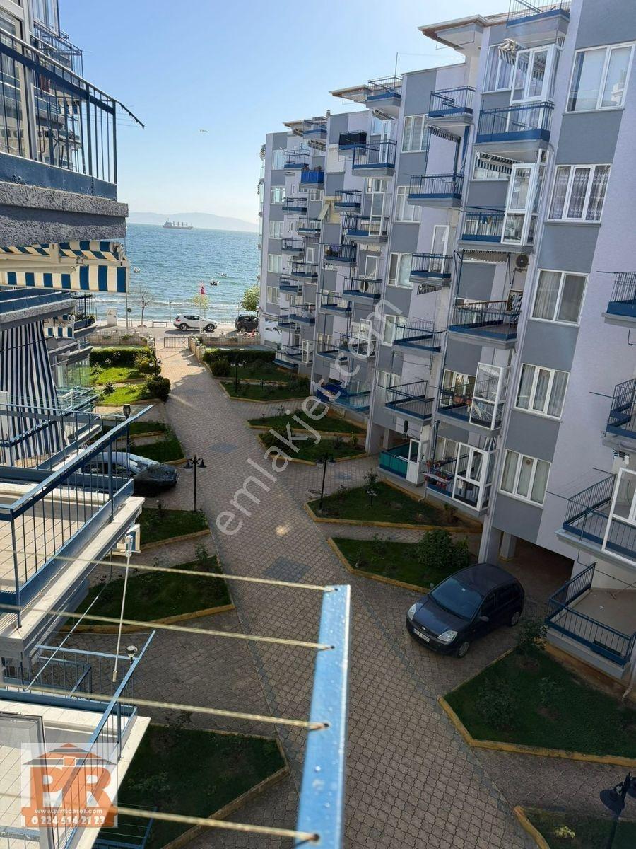 Bursa Gemlik Kumla Mahallesi Sahilde Deniz Manzaralı Full Eşyalı 1+1 Kiralık Daire — fotoğraf 2