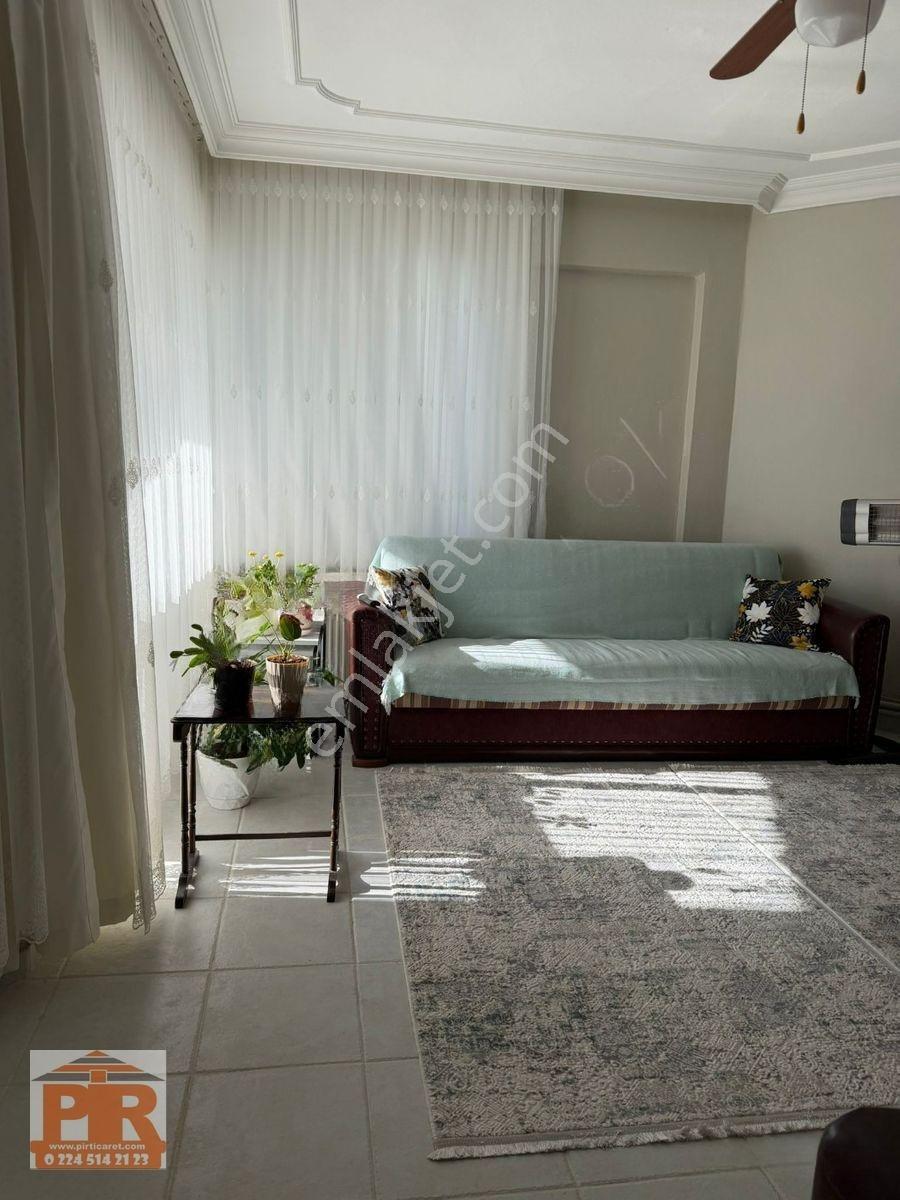 Bursa Gemlik Kumla Mahallesi Sahilde Deniz Manzaralı Full Eşyalı 1+1 Kiralık Daire — fotoğraf 3