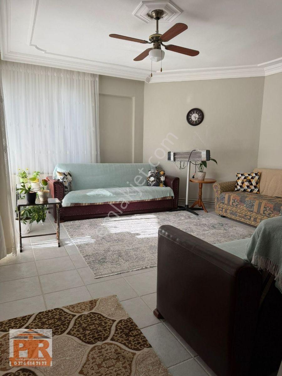Bursa Gemlik Kumla Mahallesi Sahilde Deniz Manzaralı Full Eşyalı 1+1 Kiralık Daire — fotoğraf 5