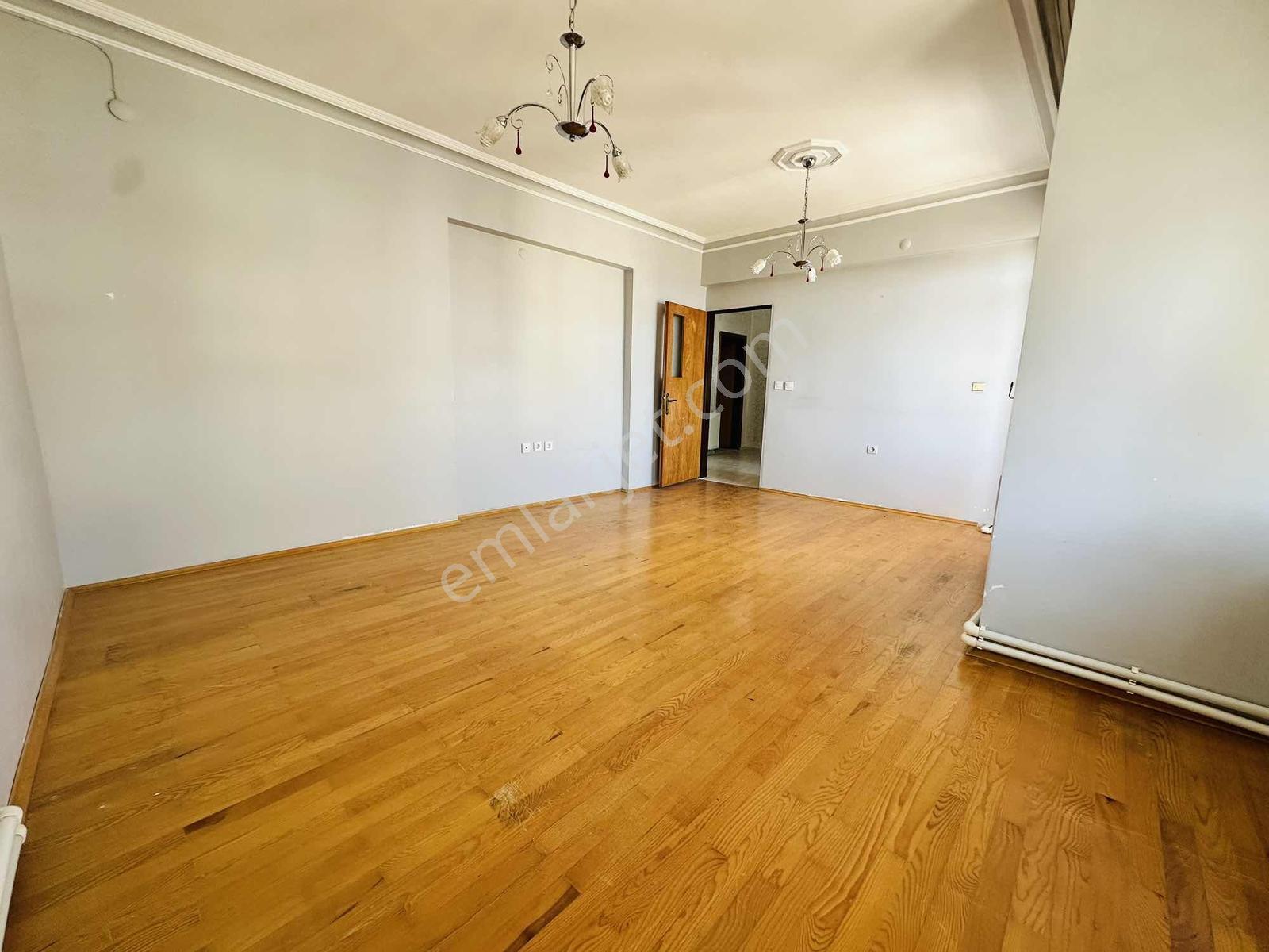 Özdoğan Emlaktan Aktoprakta 3+1 145m2 Manzaralı Asansörlü Daire — fotoğraf 6