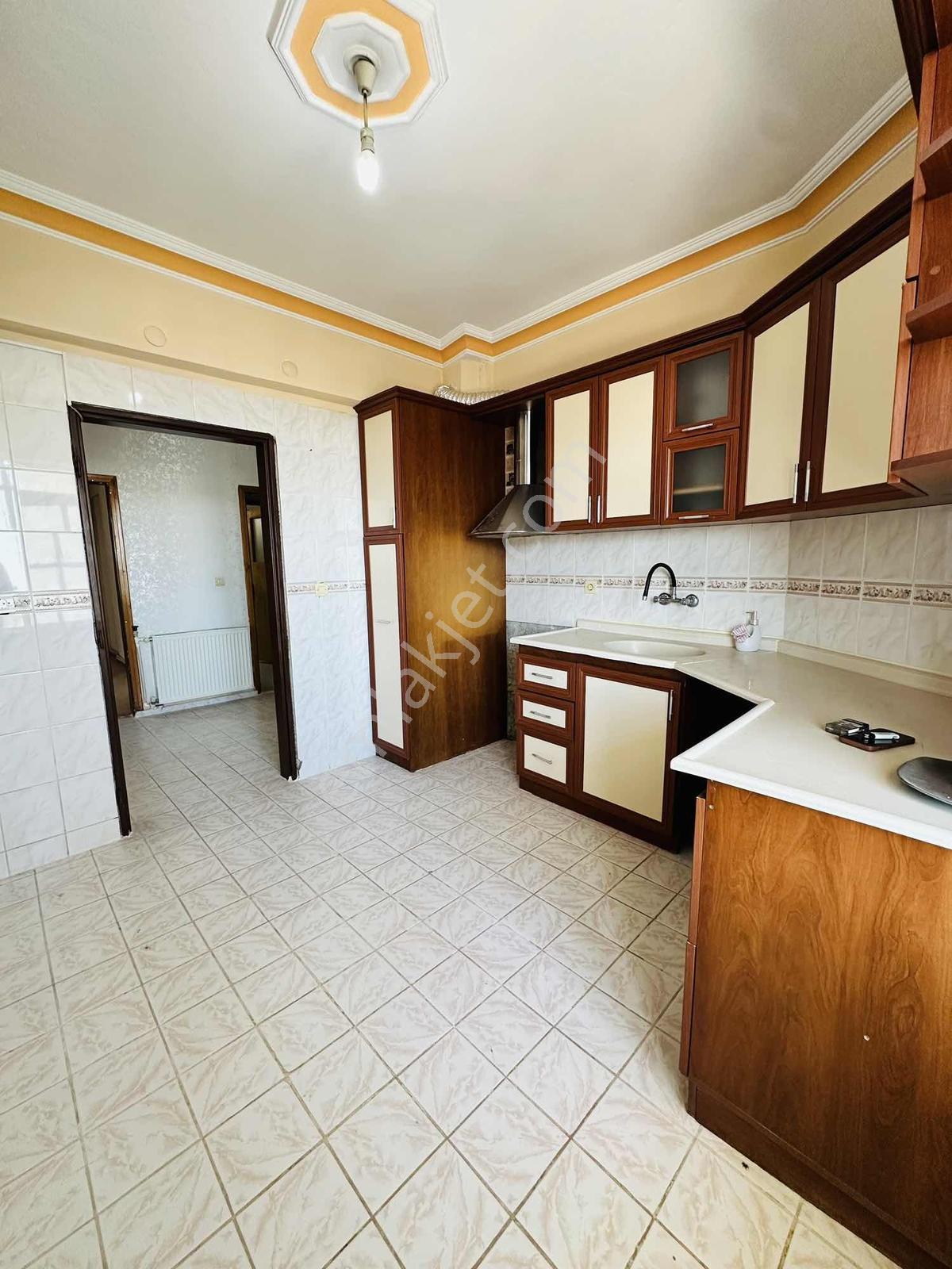 Özdoğan Emlaktan Aktoprakta 3+1 145m2 Manzaralı Asansörlü Daire — fotoğraf 16