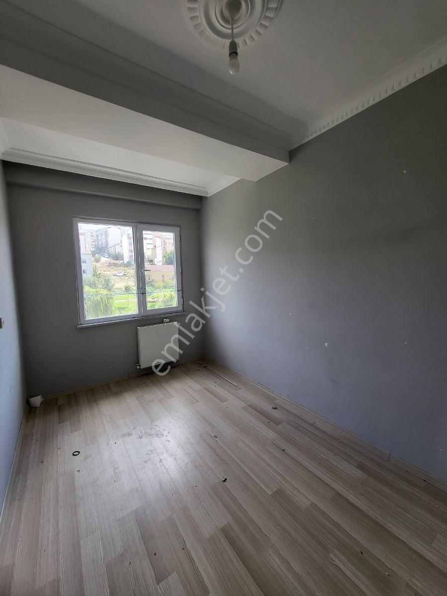 Arnavutköy Atatürk Mahallesinde Satılık Ferah 4+1 Dubleks — fotoğraf 5