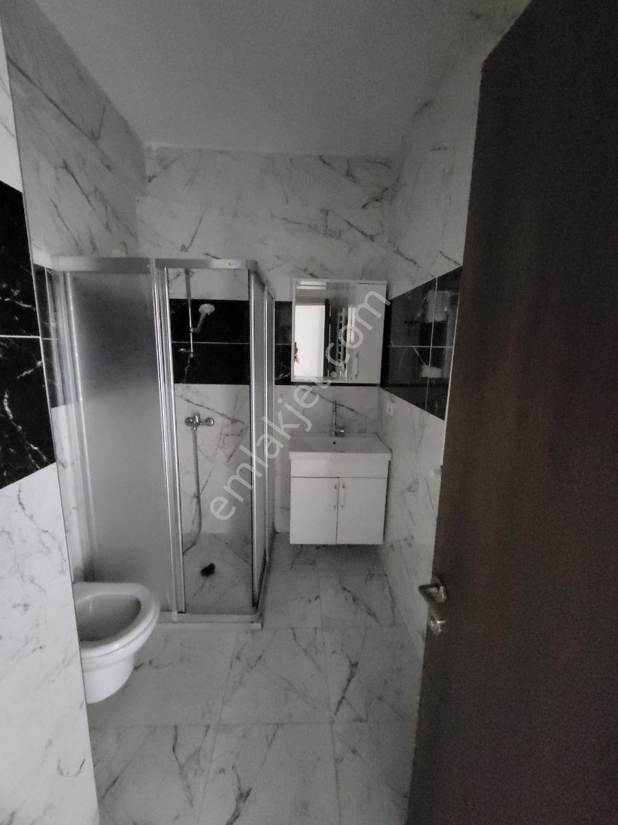 Arnavutköy Atatürk Mahallesinde Satılık Ferah 4+1 Dubleks — fotoğraf 6