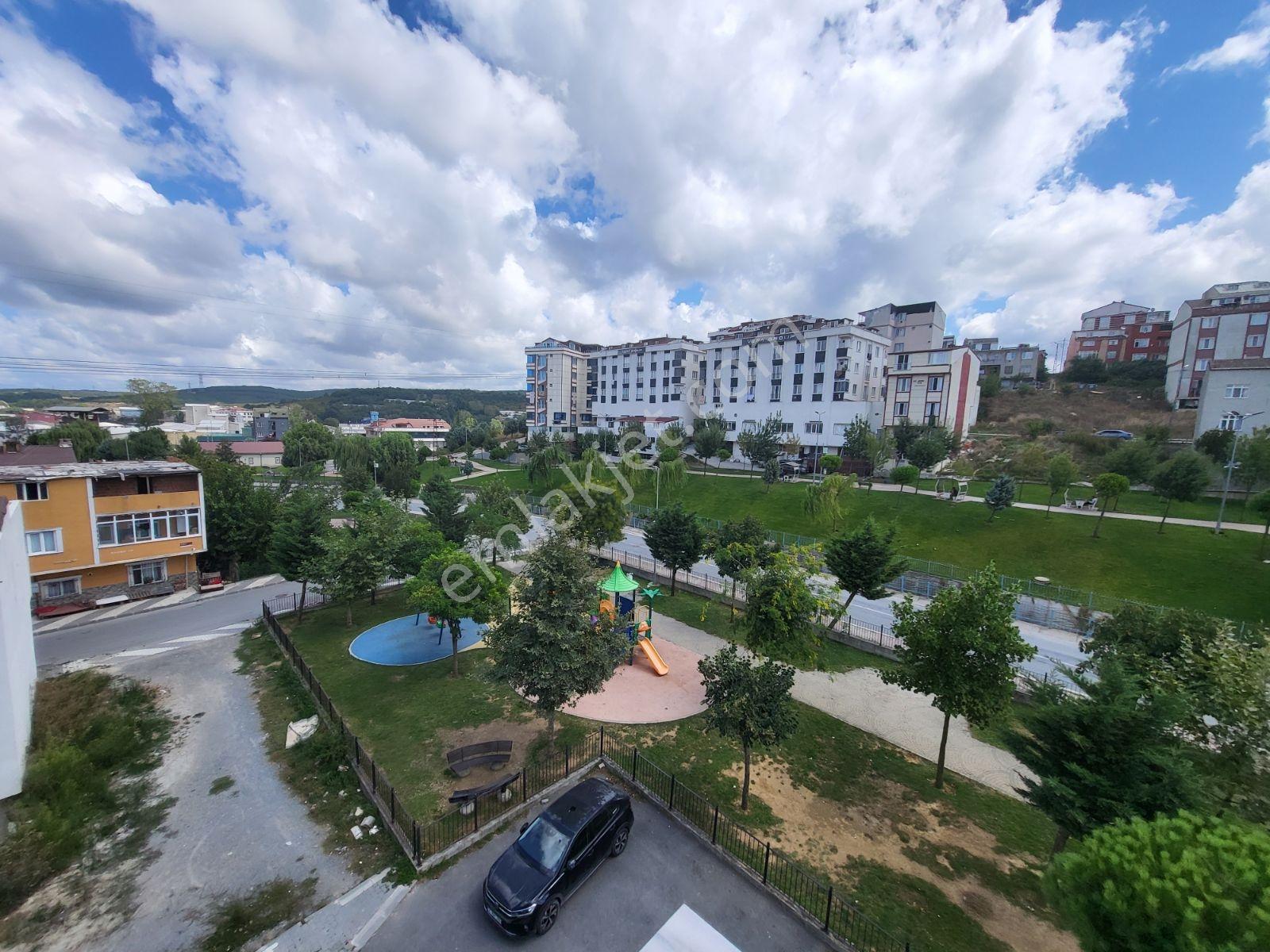 Arnavutköy Atatürk Mahallesinde Satılık Ferah 4+1 Dubleks — fotoğraf 9