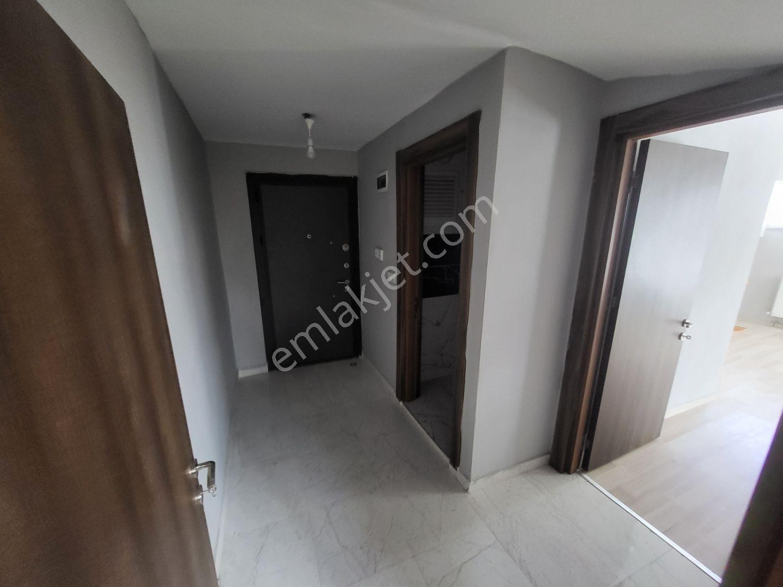 Arnavutköy Atatürk Mahallesinde Satılık Ferah 4+1 Dubleks — fotoğraf 14