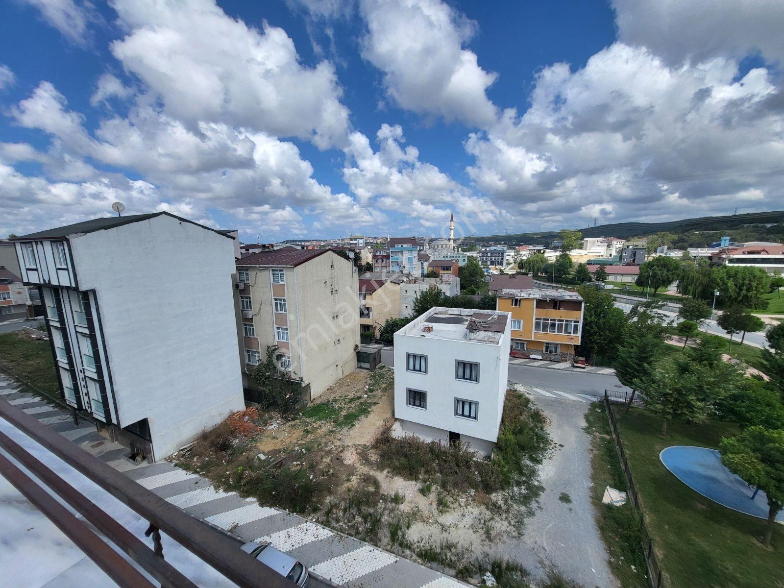 Arnavutköy Atatürk Mahallesinde Satılık Ferah 4+1 Dubleks — fotoğraf 19