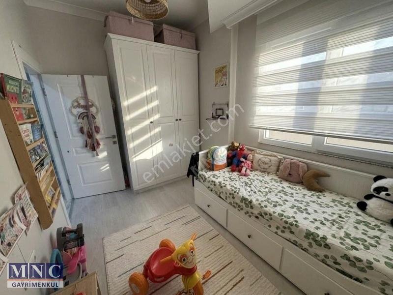 Kartal Gümüşpınar'da Ana Cadde Yakını Özel Tasarım Arakat Balkon — fotoğraf 11